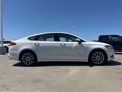 2017 Ford Fusion Hybrid SE