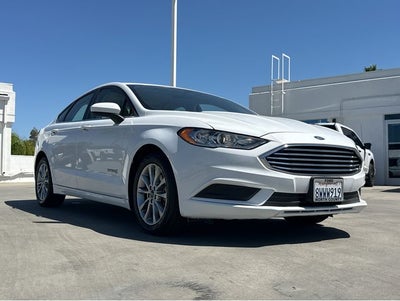 2017 Ford Fusion Hybrid SE