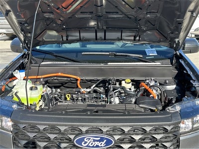 2025 Ford Maverick XL