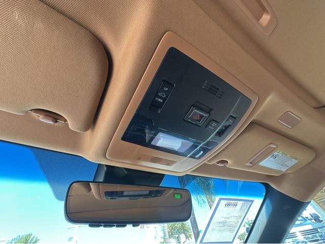 2025 Lexus ES Base