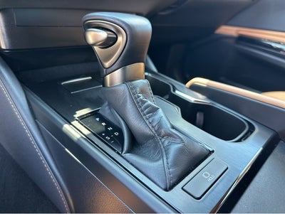 2025 Lexus ES Base