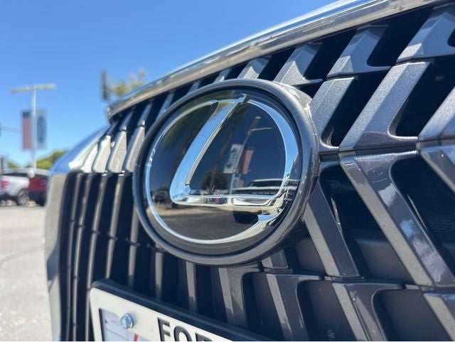 2025 Lexus ES Base