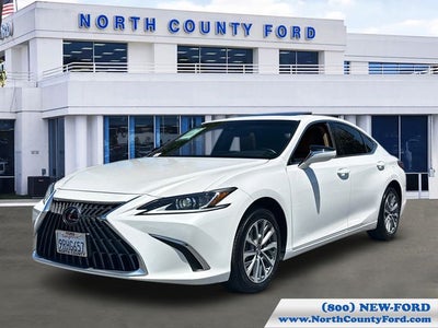 2025 Lexus ES Base
