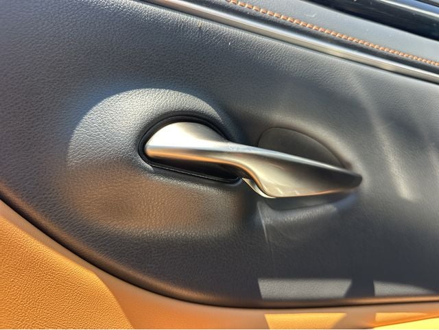 2025 Lexus ES Base