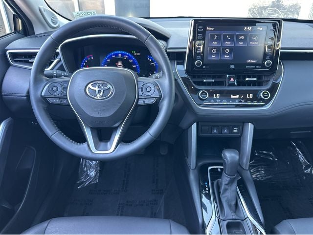 2022 Toyota Corolla Cross XLE