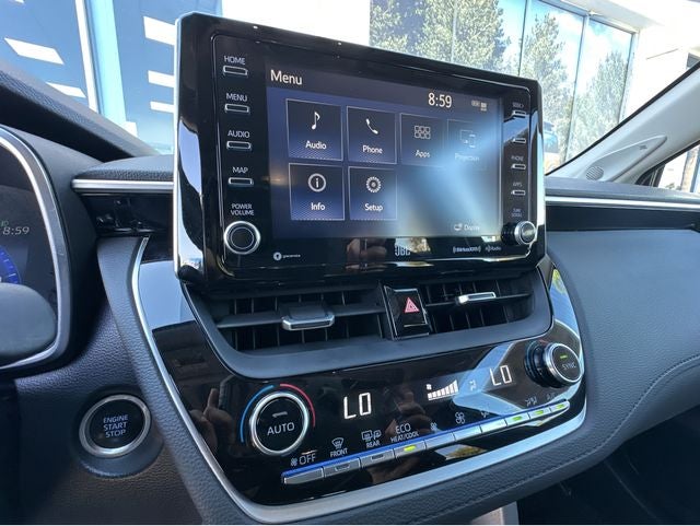 2022 Toyota Corolla Cross XLE