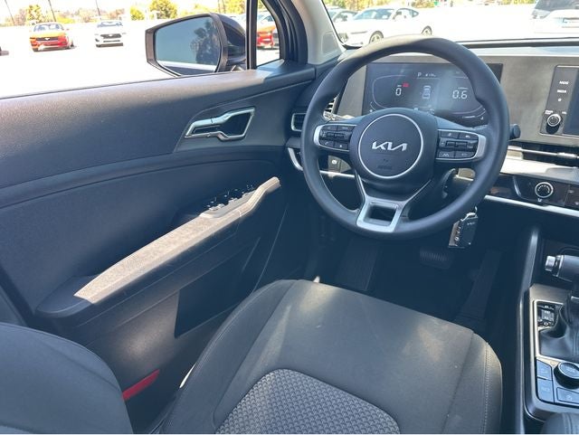 2025 Kia Sportage LX