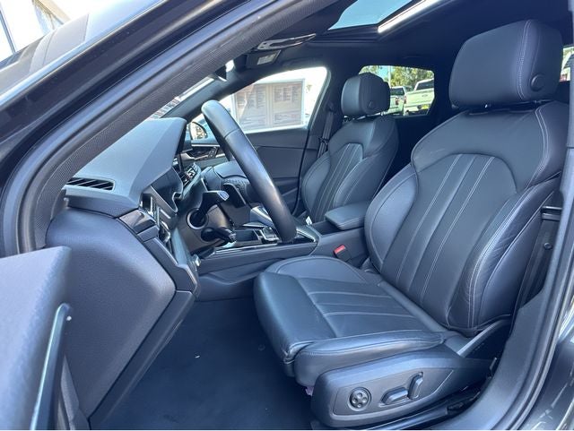2021 Audi A4 45 S line quattro Premium