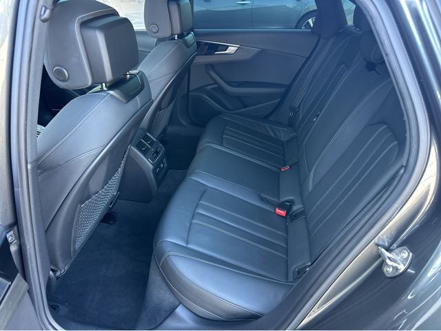 2021 Audi A4 45 S line quattro Premium