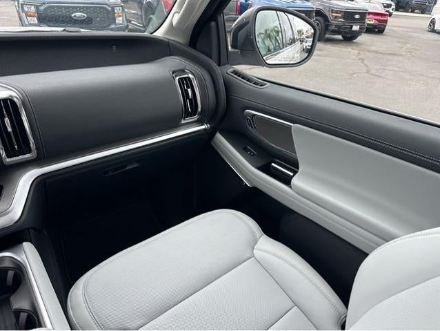 2026 Ford Expedition MAX Platinum®