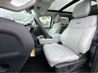 2026 Ford Expedition MAX Platinum®