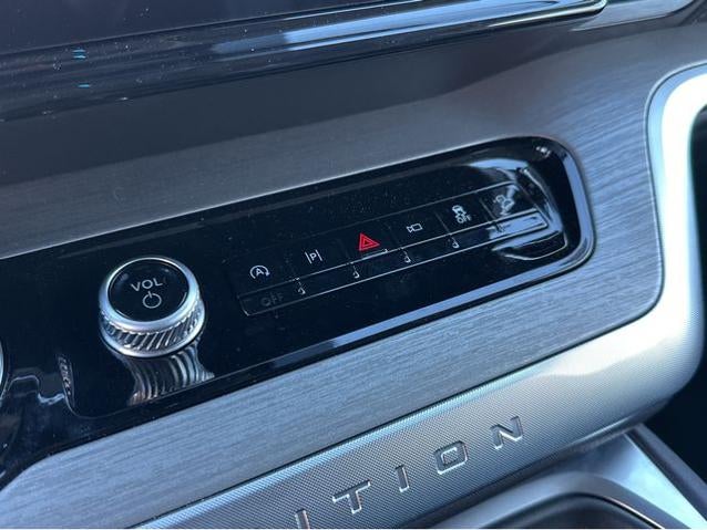 2026 Ford Expedition MAX Platinum®