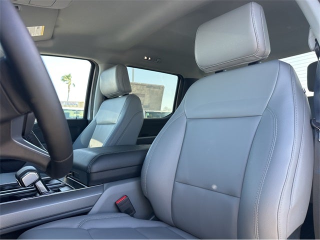 2025 Ford F-150 Lightning Flash™