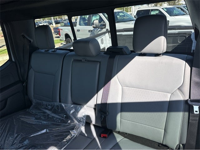 2025 Ford F-150 Lightning Lariat®