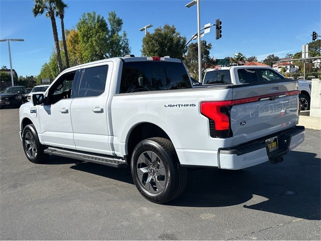 2025 Ford F-150 Lightning Lariat®