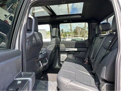 2025 Ford Super Duty F-250® Platinum®