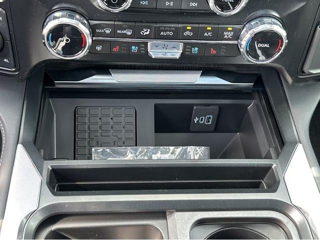 2025 Ford Super Duty F-250® Platinum®