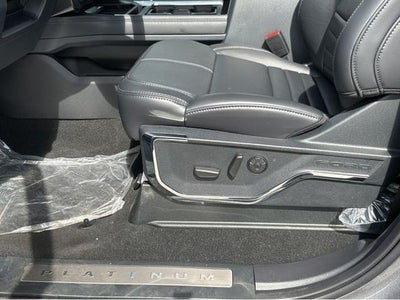 2025 Ford Super Duty F-250® Platinum®