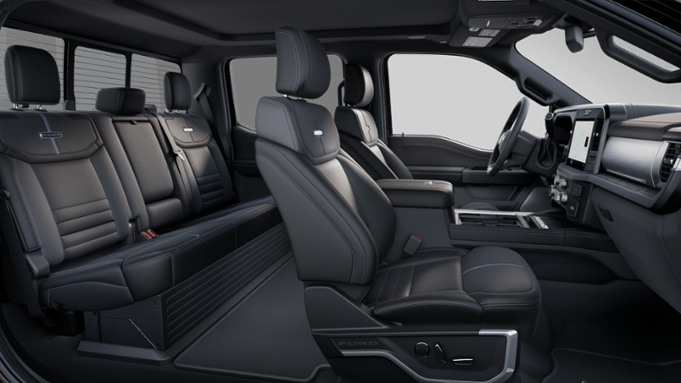 2025 Ford Super Duty F-250® Platinum®