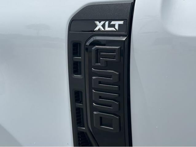 2026 Ford Super Duty F-250® XLT