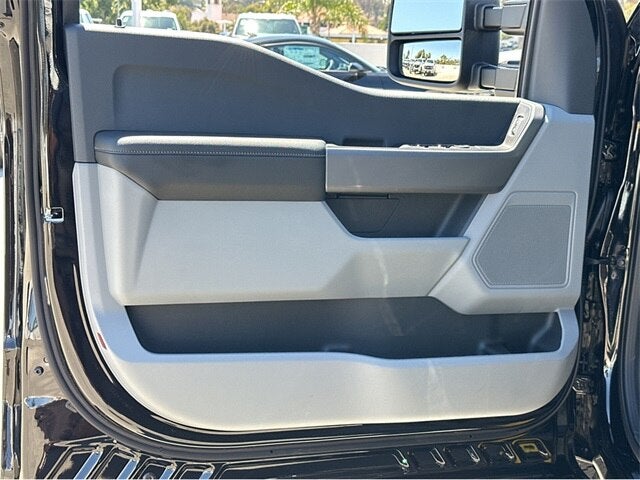 2025 Ford Super Duty F-250® XL