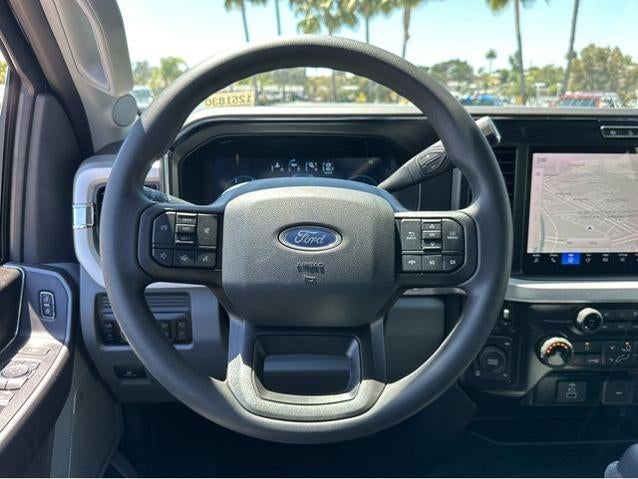 2025 Ford Super Duty F-350® XLT