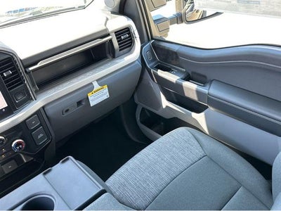 2025 Ford Super Duty F-350® XLT
