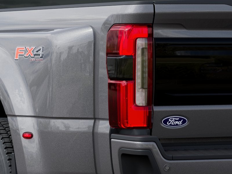 2027 Ford Super Duty F-450® Platinum®