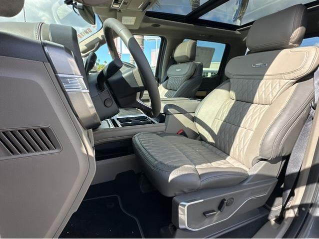 2026 Ford Super Duty F-450® Platinum®