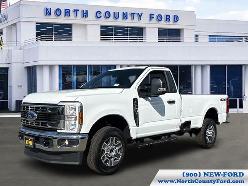 2025 Ford Super Duty F-350® XLT