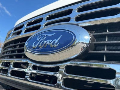 2025 Ford Super Duty F-350® XLT