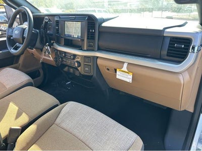 2025 Ford Super Duty F-350® XLT